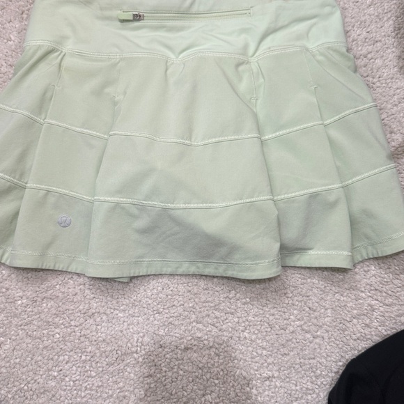 Light Green Skort - Picture 2 of 2